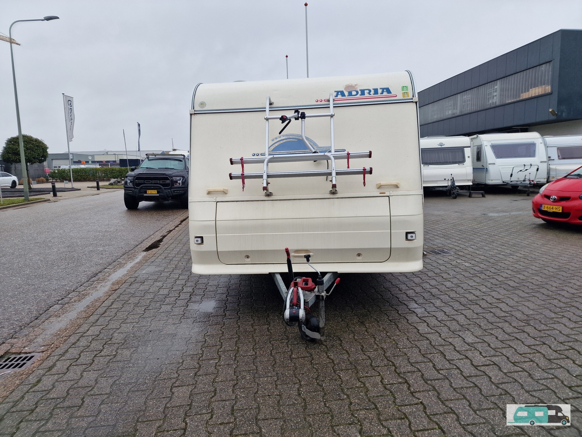 Foto 2 van 23