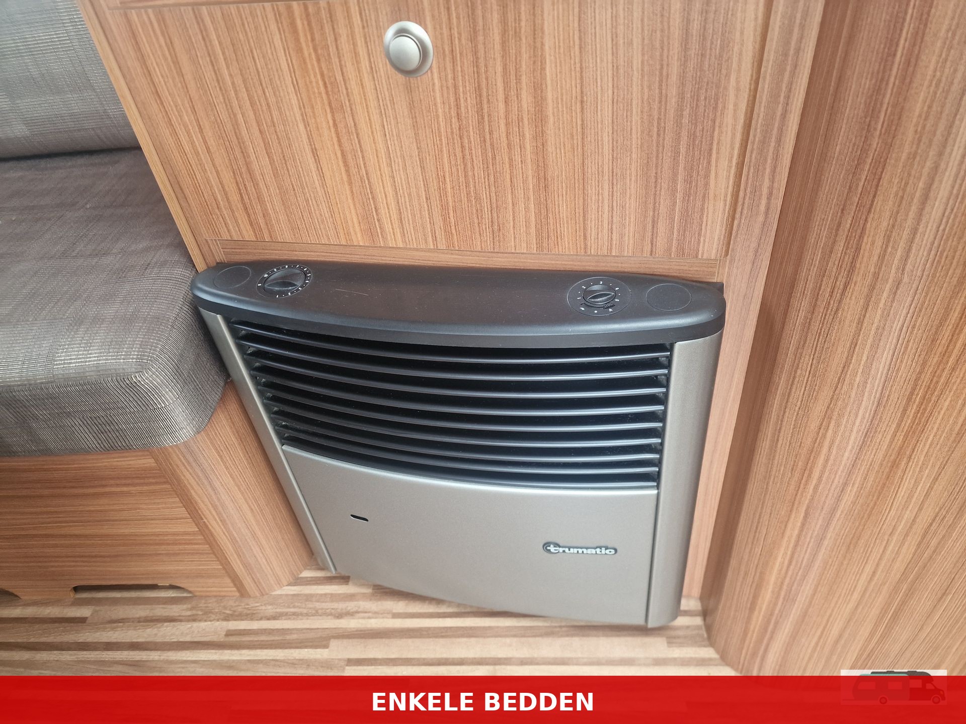 Foto 14 van 19
