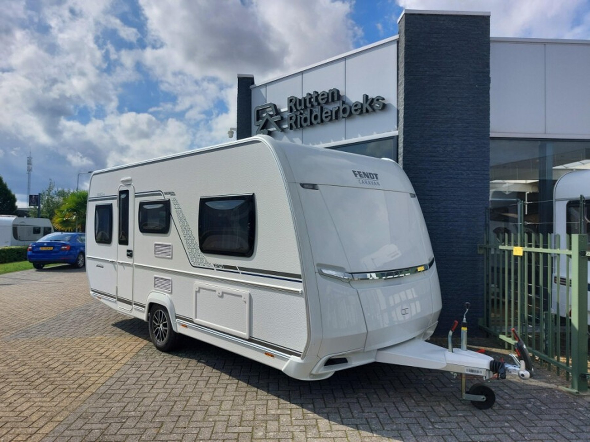 Foto 1 van 17
