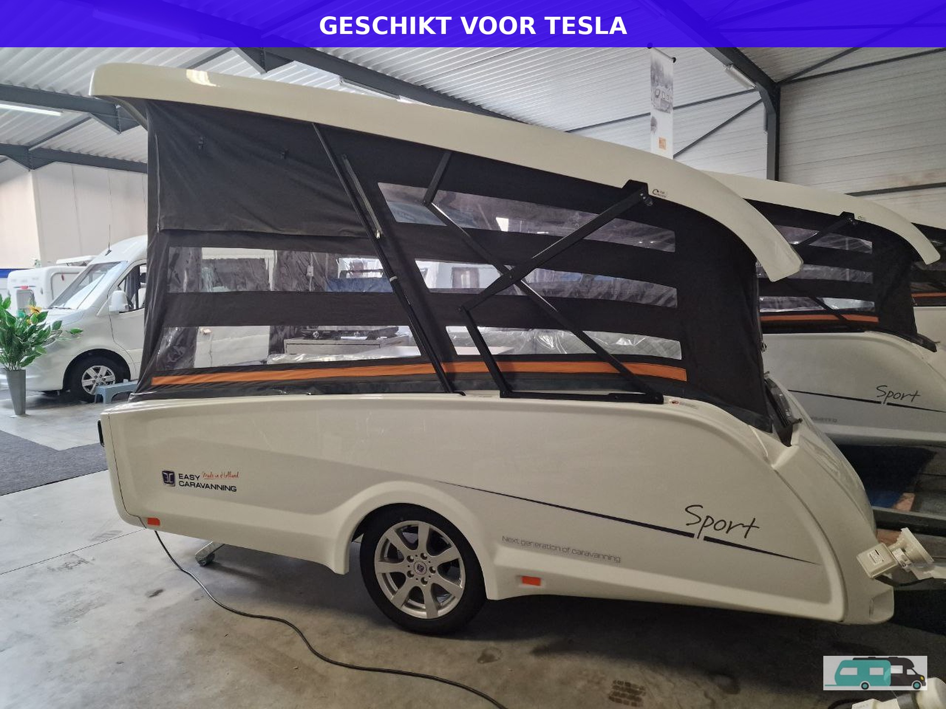 Foto 1 van 16