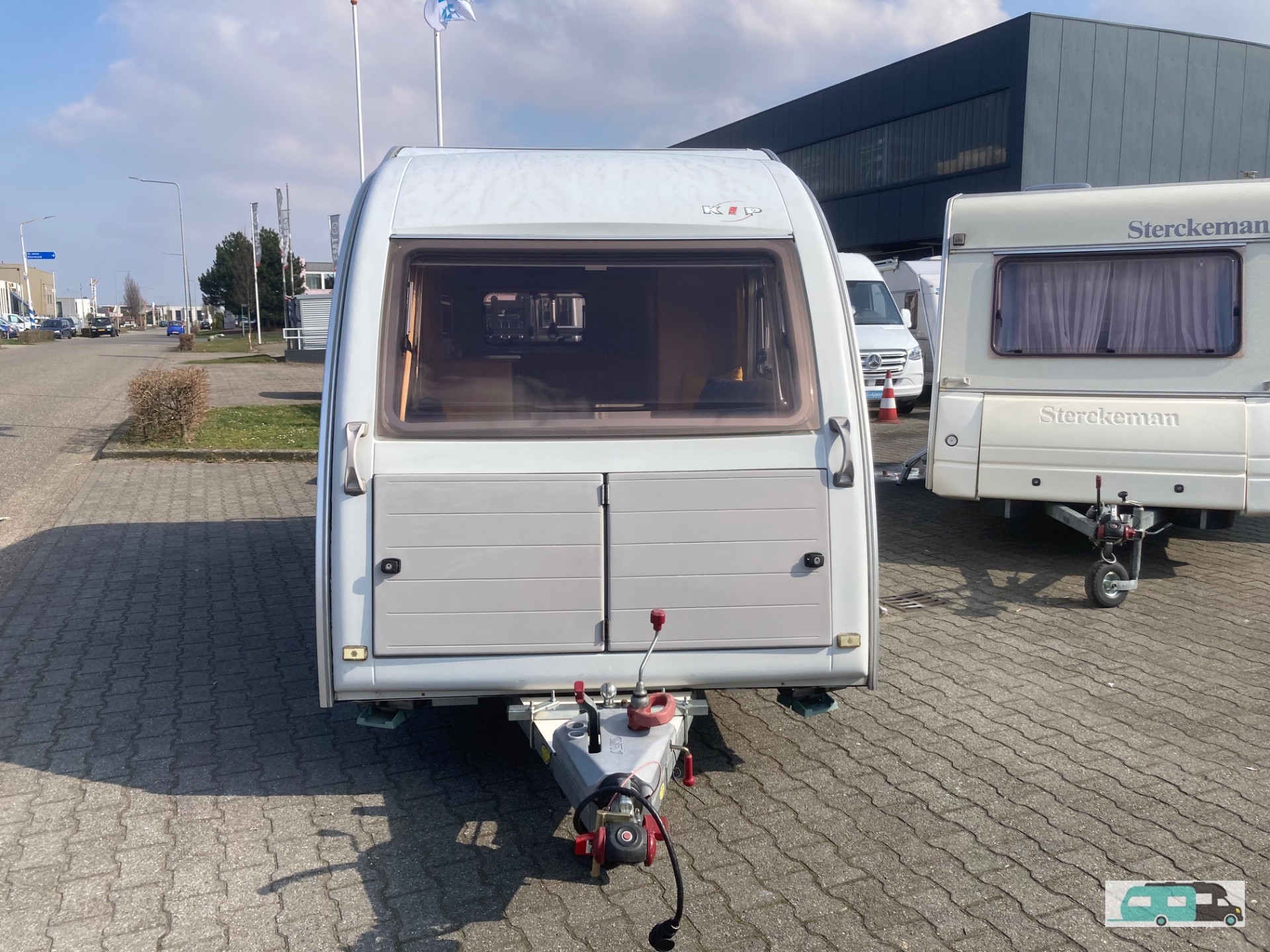 Foto 4 van 13